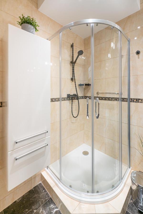 Apartament 55M2 - Darmowy Garaz - Klimatyzacja - Centrum - 24Na7 Вроцлав Экстерьер фото